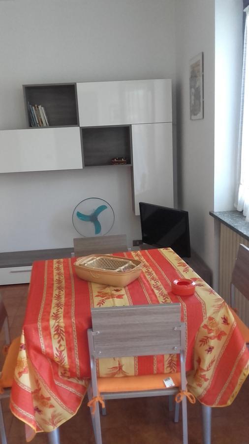 Appartamento Bilocale Dante Стреза Екстер'єр фото